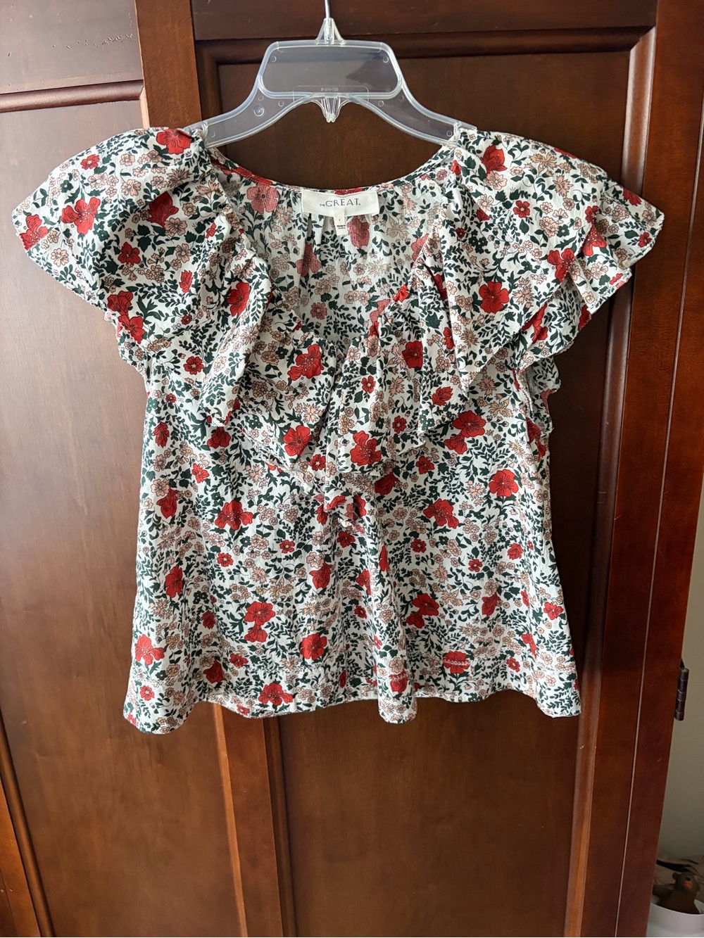THE GREAT. Topiary mesa Cream Floral Ruffle Sleeve blouse top size 1 (small)